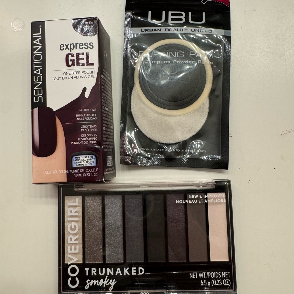 Gel polish and eyeshadow pallet brand new set